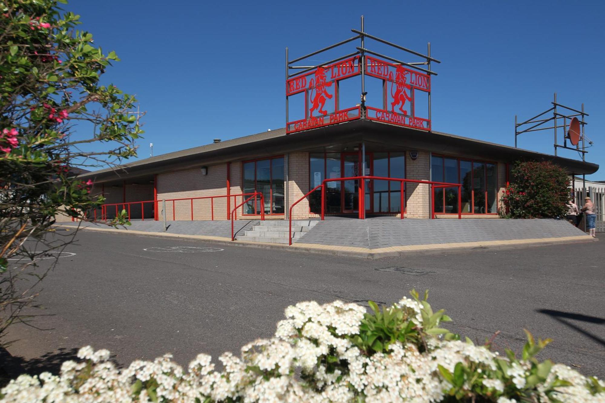 Red Lion Holiday Park Arbroath Exterior photo